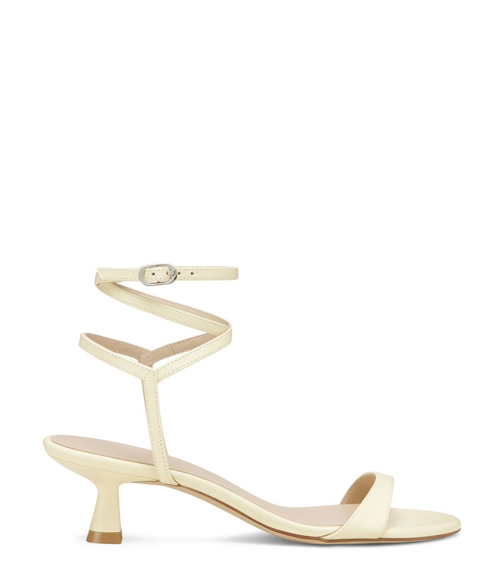 Stuart Weitzman NUDIST WRAP 50 en LEMON CHIFFON de Mujer | Stuart Weitzman®