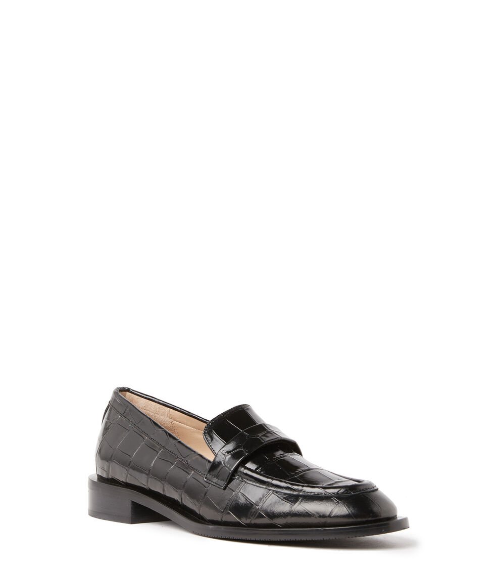 Stuart Weitzman PALMER SLEEK LOAFER En NEGRO De Mujer | Stuart Weitzman®