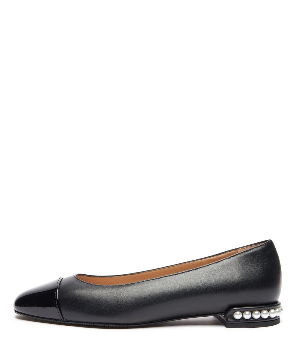 Stuart Weitzman PEARL FLAT En NEGRO De Mujer | Stuart Weitzman®