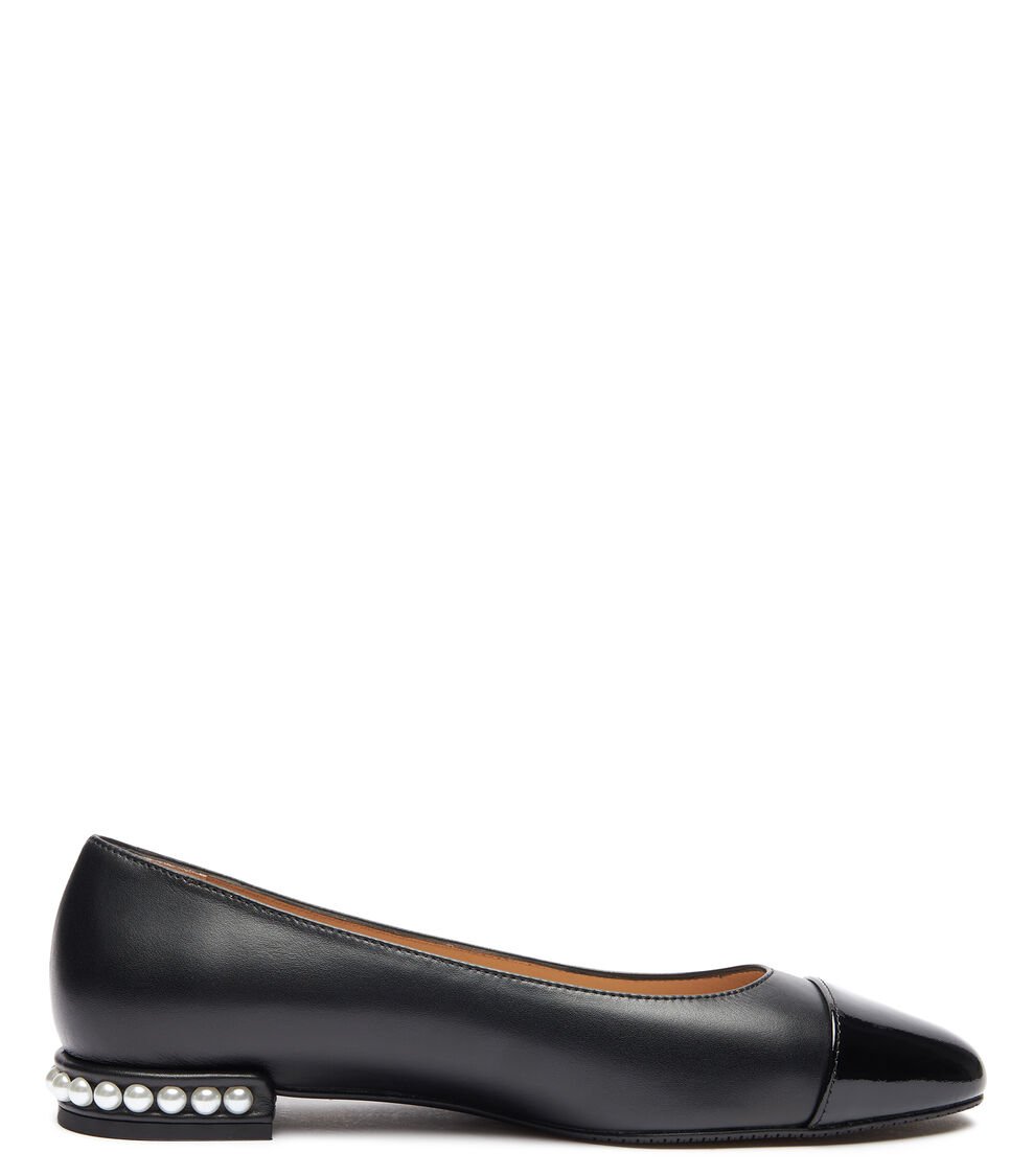 Stuart Weitzman PEARL FLAT en NEGRO de Mujer | Stuart Weitzman®