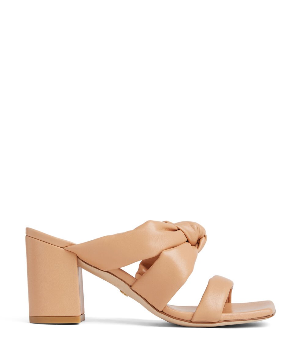 Stuart Weitzman PLAYA 75 KNOT BLOCK SLIDE en ROJIZO de Mujer | Stuart Weitzman®