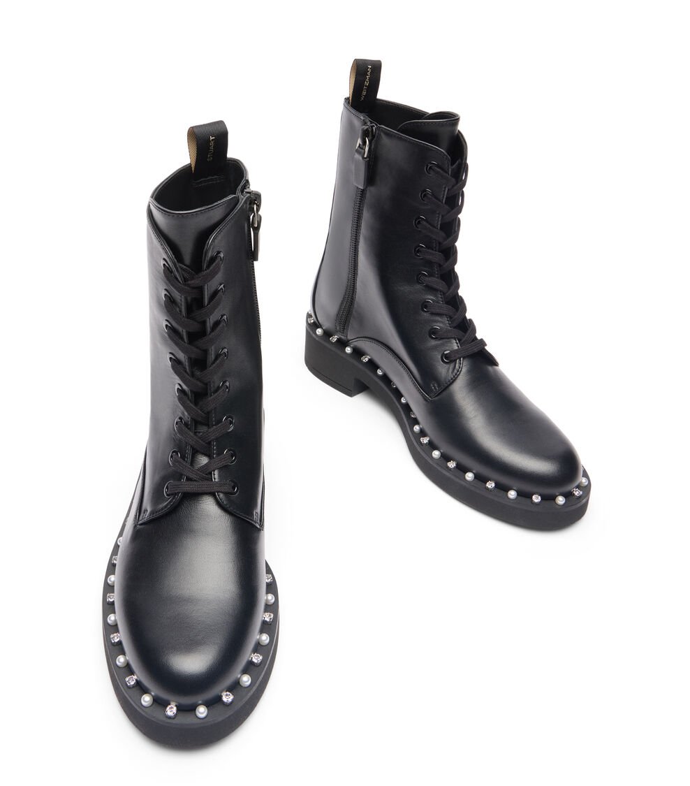 Stuart Weitzman REVERIE LACE-UP BOOTIE En NEGRO De Mujer | Stuart Weitzman®