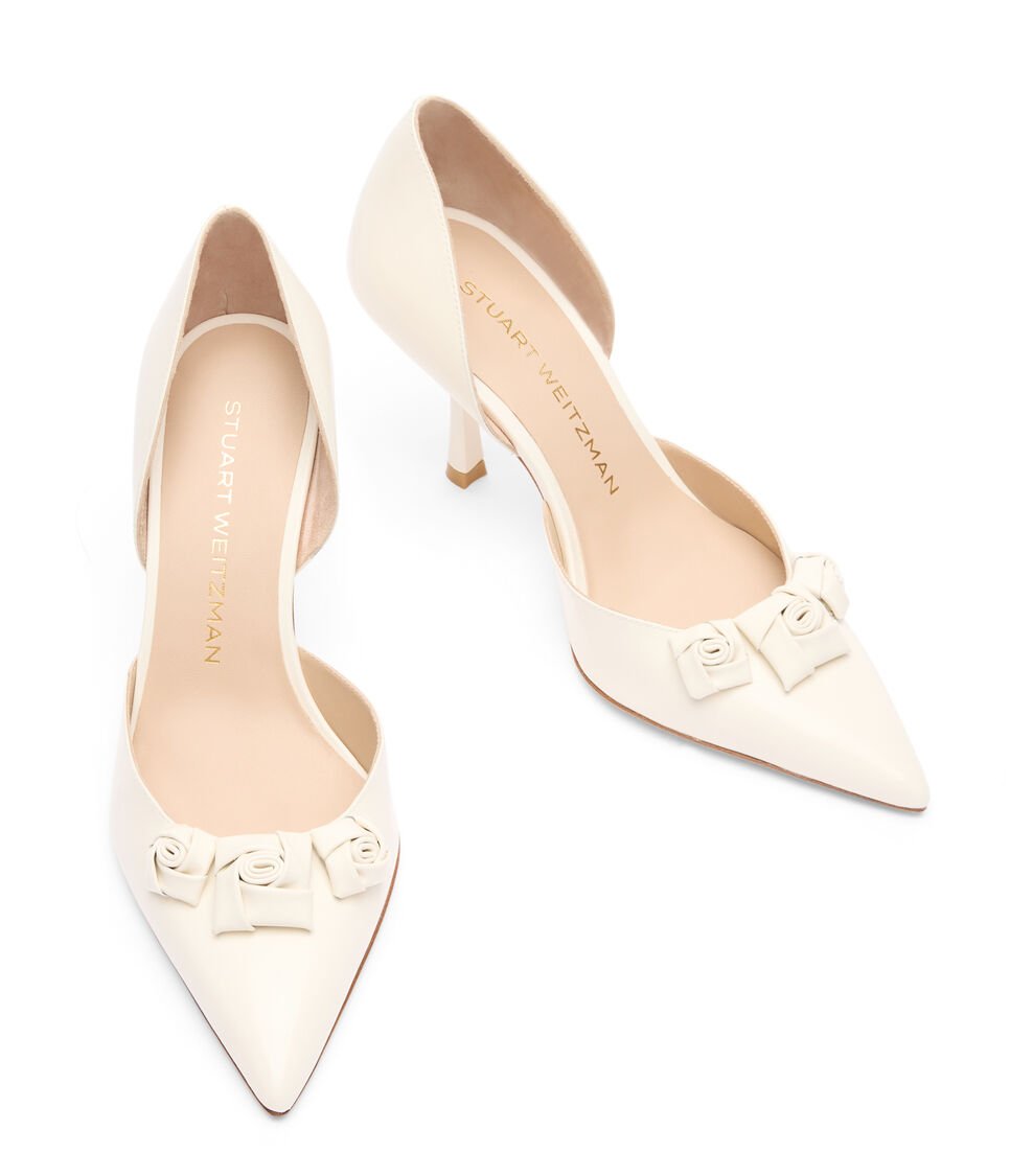 Stuart Weitzman ROSIE 85 DORSAY PUMP En CREMA De Mujer | Stuart Weitzman®