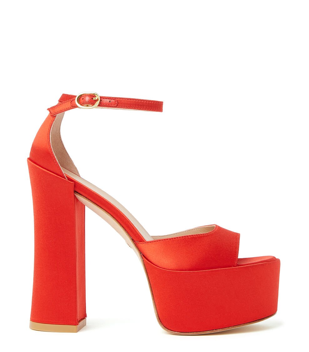 Stuart Weitzman SKYHIGH 145 PLATFORM SANDAL en ROJO CARMÍN de Mujer | Stuart Weitzman®