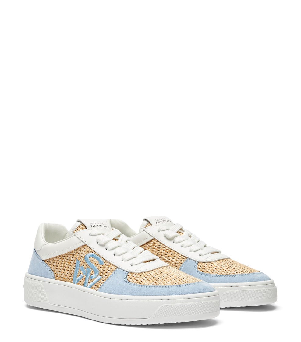 Stuart Weitzman SW COURTSIDE LOGO SNEAKER En AZULCIELO De Mujer | Stuart Weitzman®
