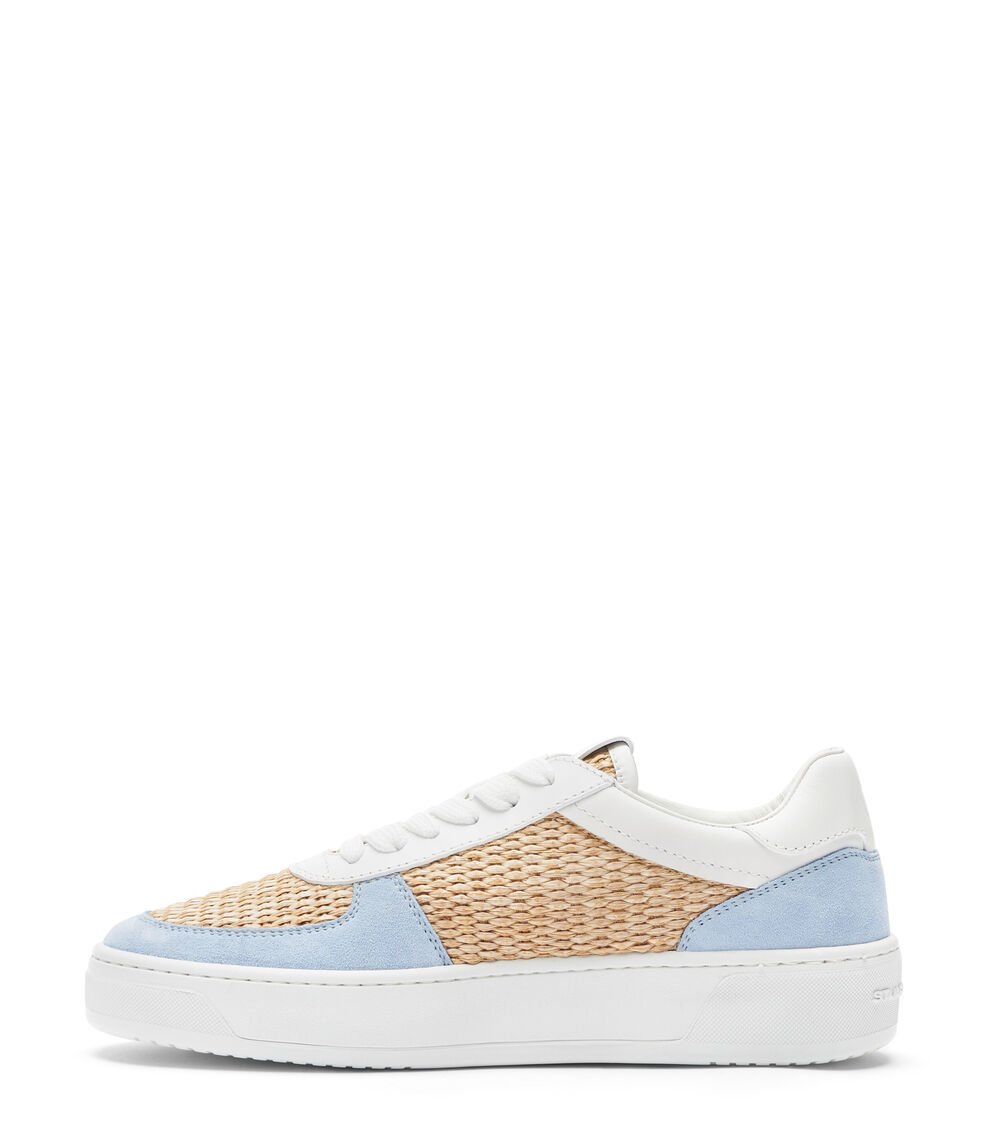 Stuart Weitzman SW COURTSIDE LOGO SNEAKER En AZULCIELO De Mujer | Stuart Weitzman®