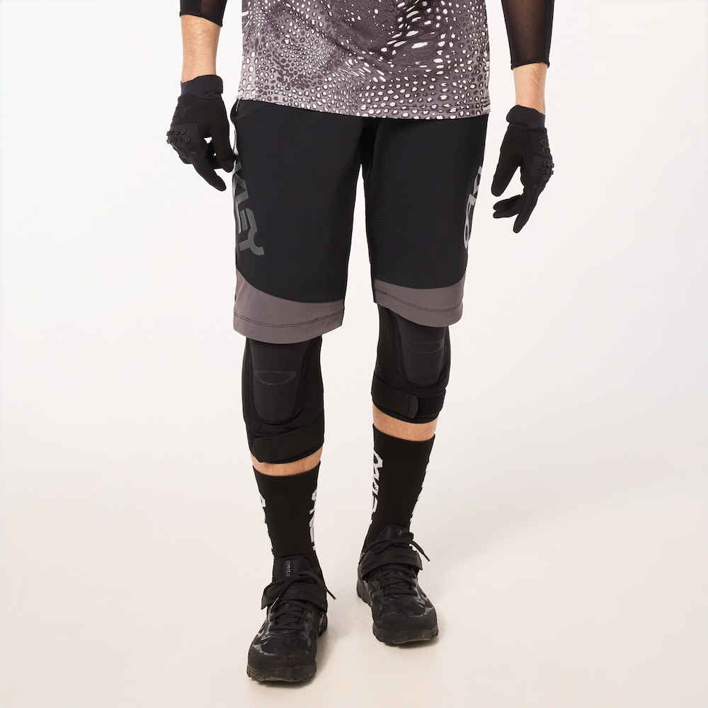 Oakley Oakley Maven Scrub Short