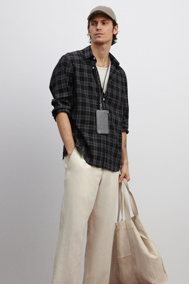 H&M Camisa Texturizada Loose Fit - Negro/Cuadros - HOMBRE