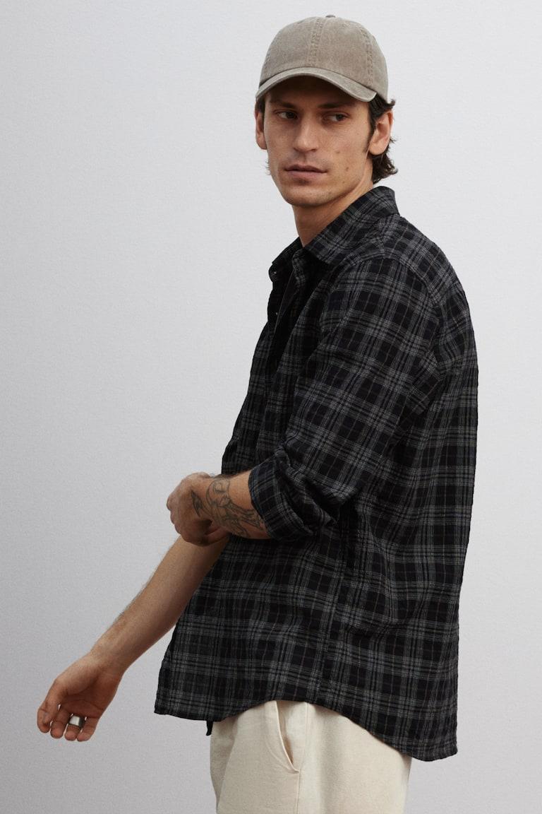 H&M Camisa Texturizada Loose Fit - Negro/Cuadros - HOMBRE