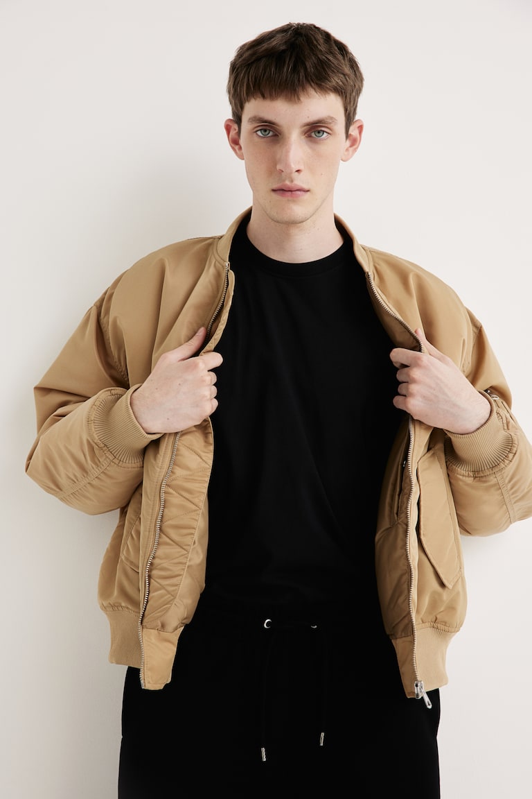 H&M Camiseta Con Efecto Lavado Loose Fit - Beige Claro - HOMBRE