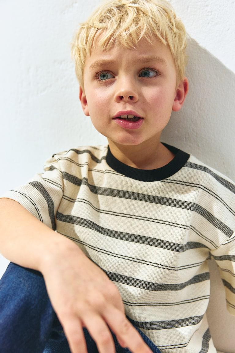 H&M Camiseta De Corte Holgado En Jacquard - Amarillo Claro/Rayas - NIÑOS