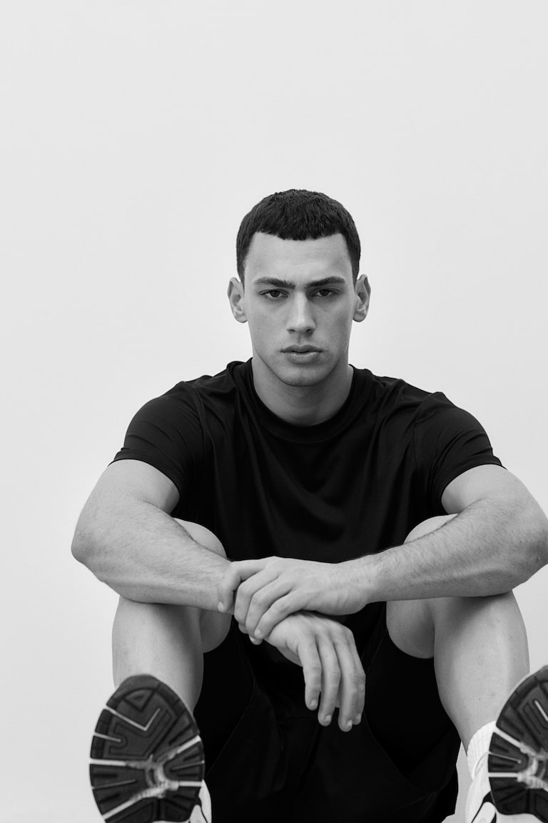 H&M Camiseta De Deporte Con DryMove™ Regular Fit - Gris Oscuro - HOMBRE