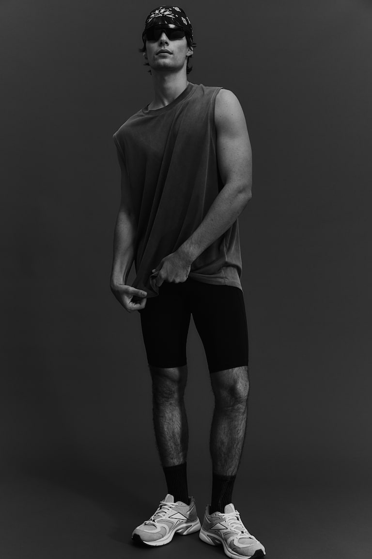 H&M Camiseta De Deporte Con DryMove™ Regular Fit - Negro Vintage - HOMBRE