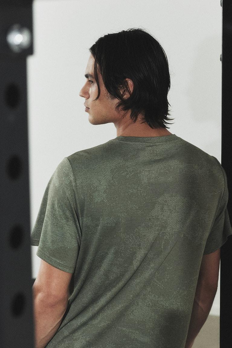 H&M Camiseta De Deporte Con DryMove™ Regular Fit - Verde Caqui/Estampado - HOMBRE