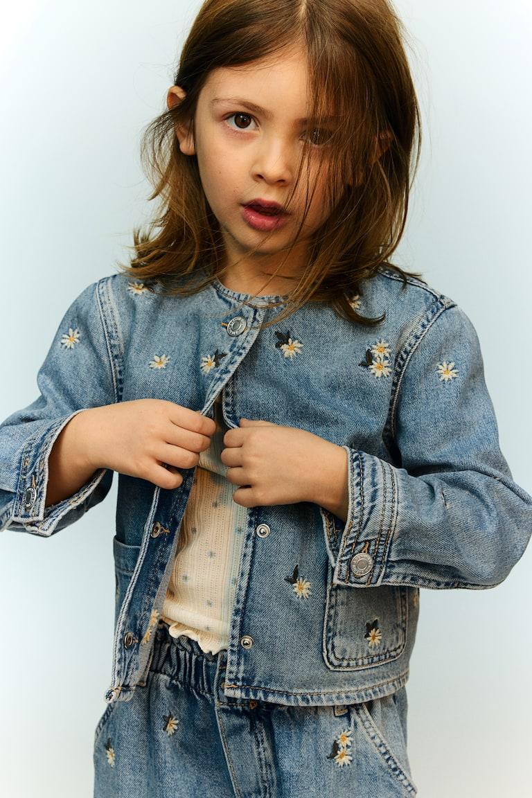 H&M Chaqueta en denim de algodón - Azul denim/Floral - NIÑOS