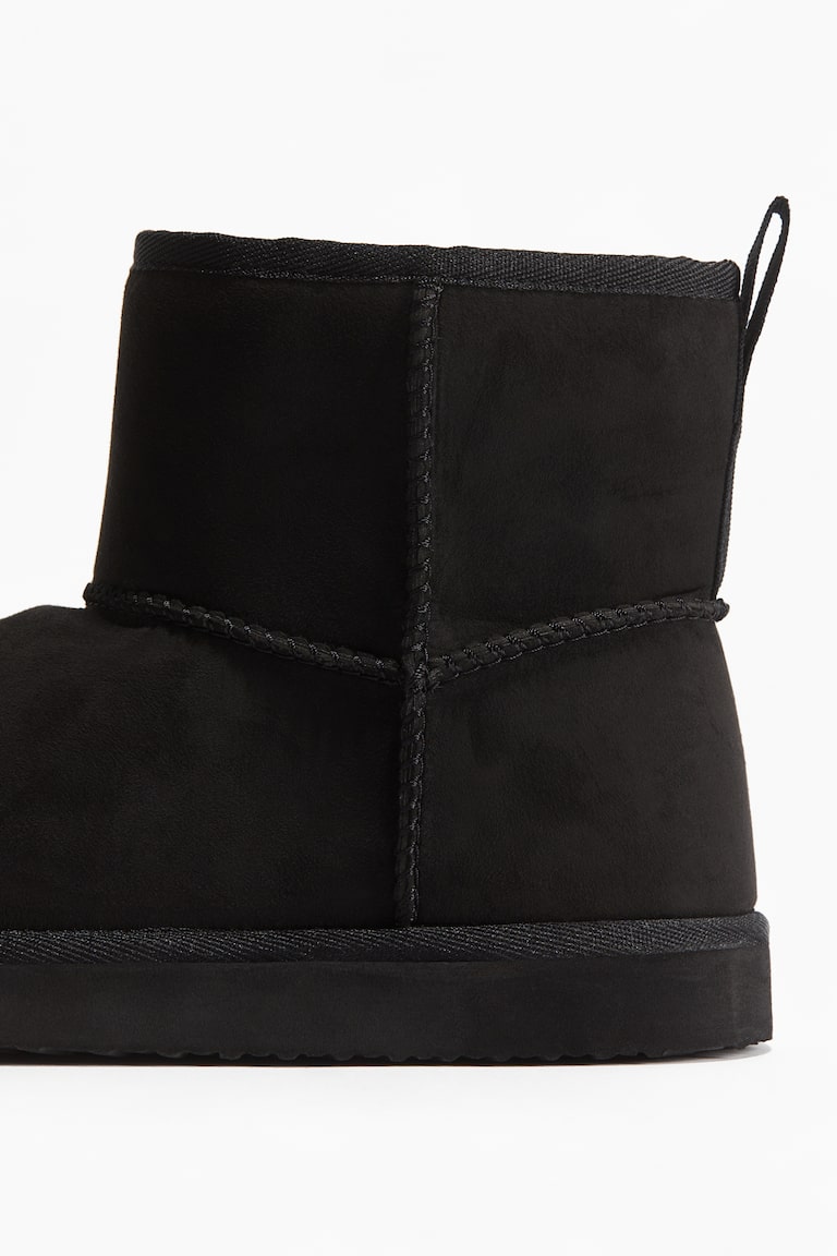 H&M Botas Sin Cierre Con Forro Cálido - Negro - HOMBRE