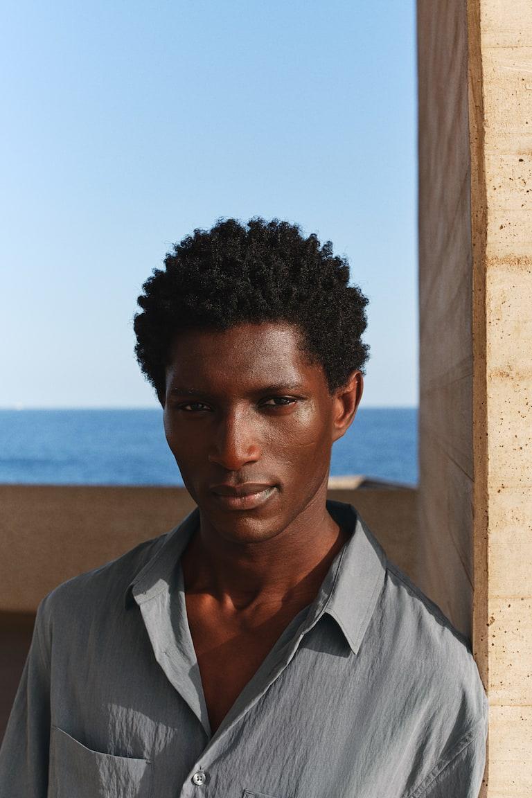 H&M Camisa Cargo Regular Fit - Gris Oscuro - HOMBRE