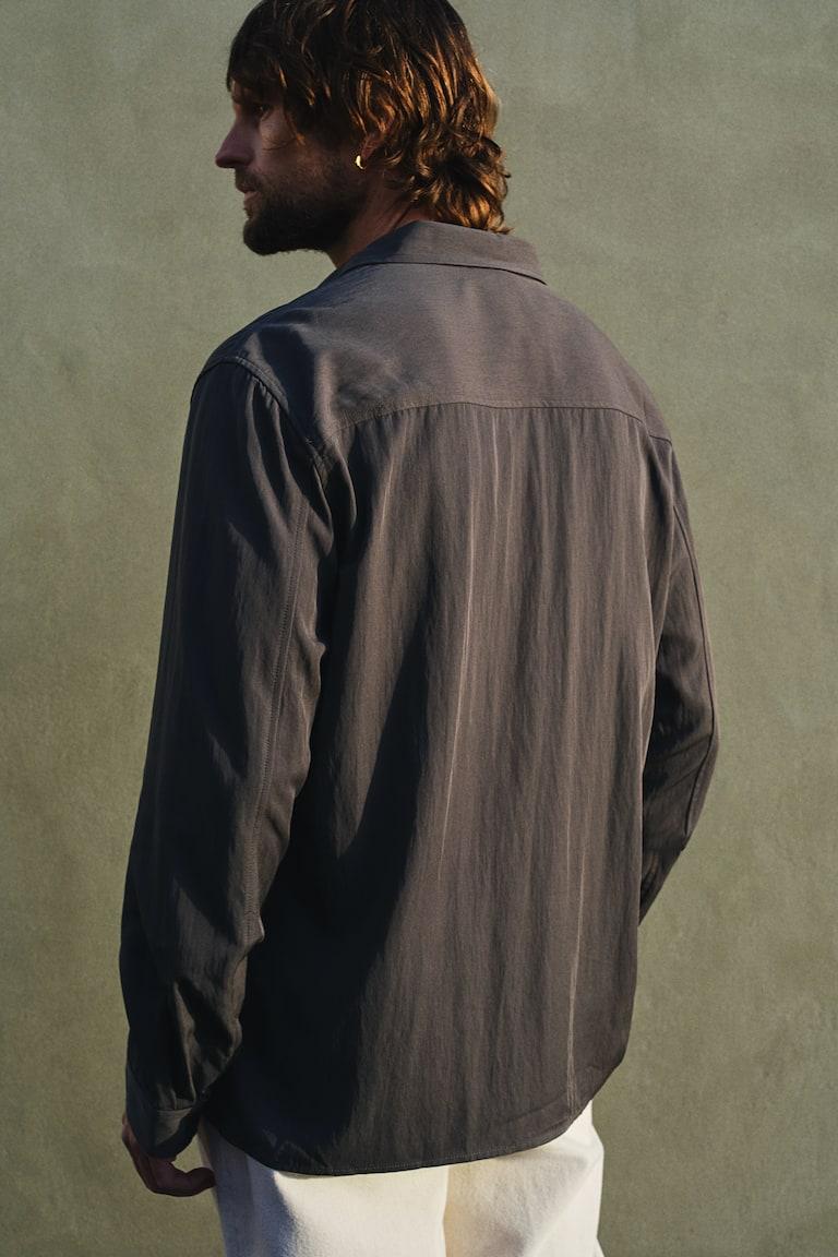 H&M Camisa De Satén Loose Fit - Beige Oscuro - HOMBRE