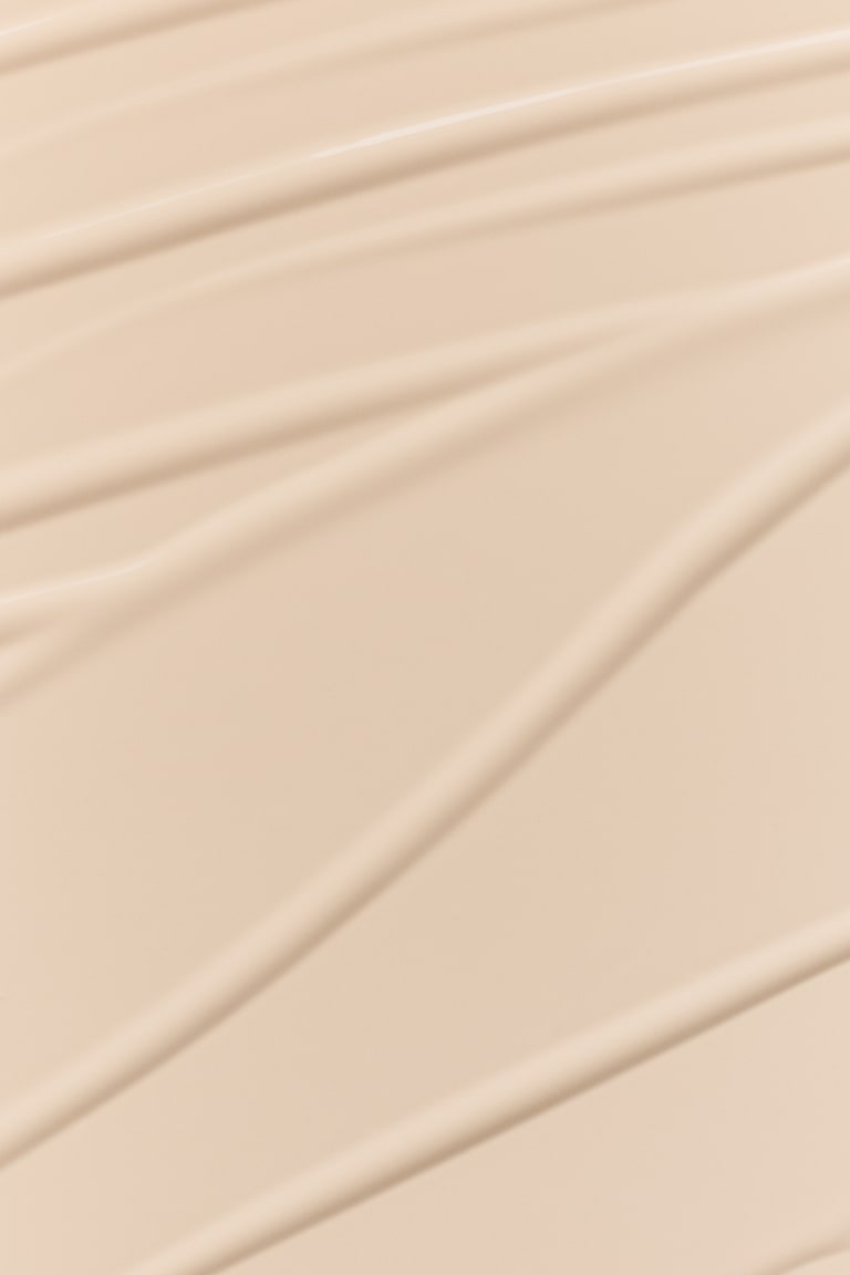 H&M Cover Me Up Corrector - 12.0 N - Beauty All