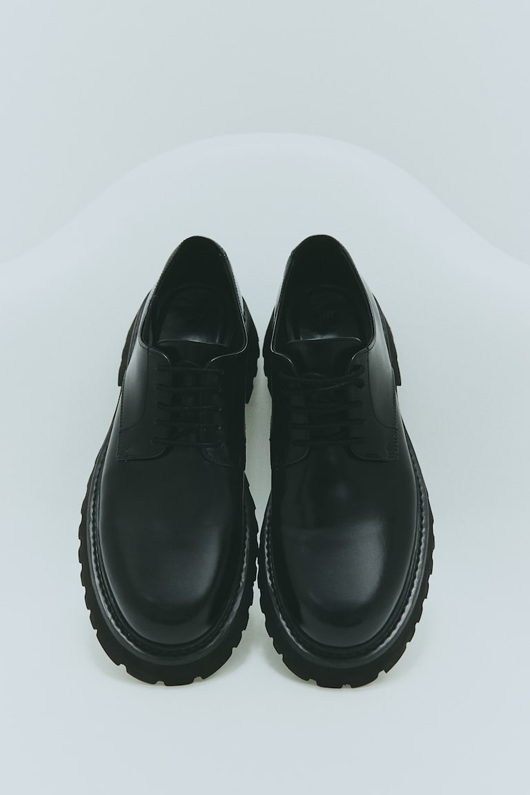 H&M Pantalón Con Raya Regular Fit - Negro - HOMBRE