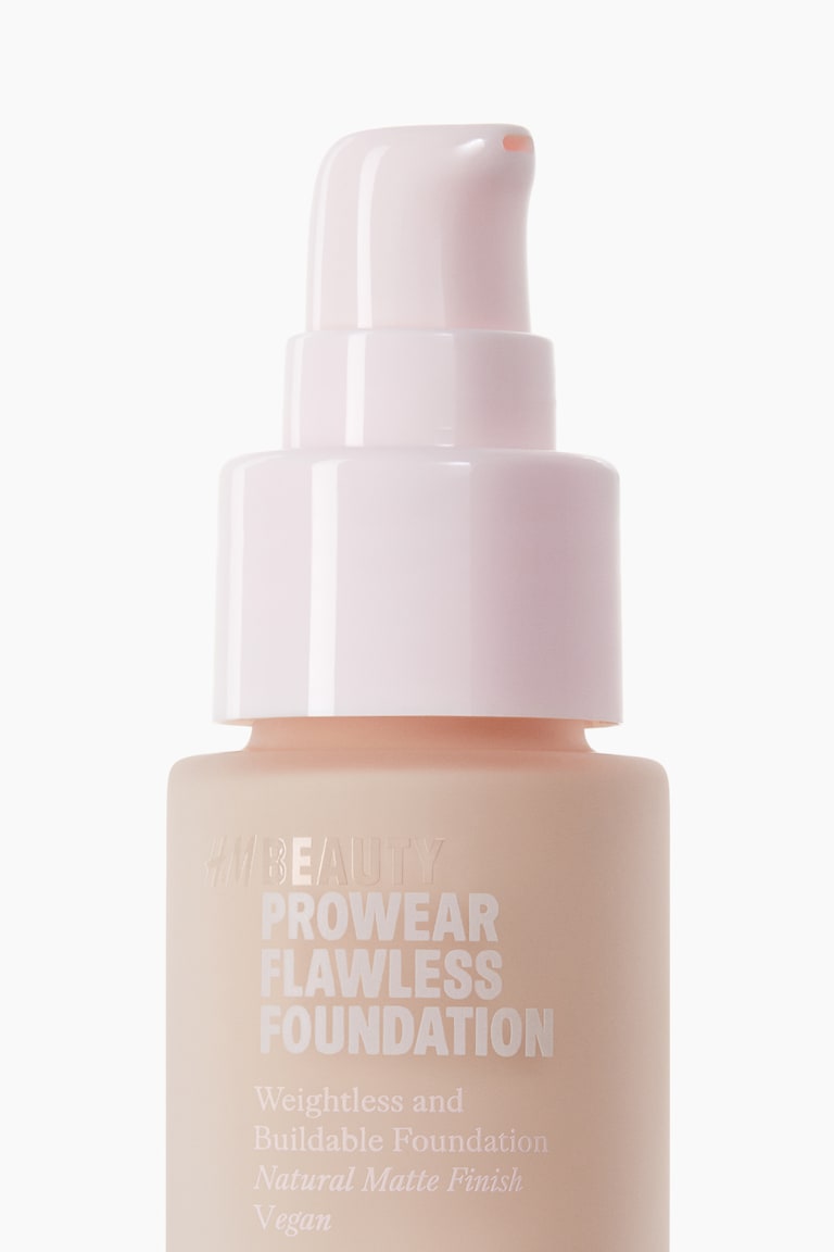 H&M Prowear Flawless Foundation - 42.0 N - Beauty All