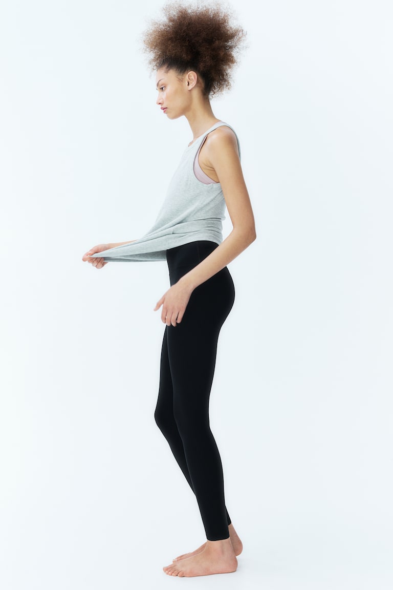 H&M Leggings De Yoga Con SoftMove™ Lycra® - Beige Oscuro - MUJER