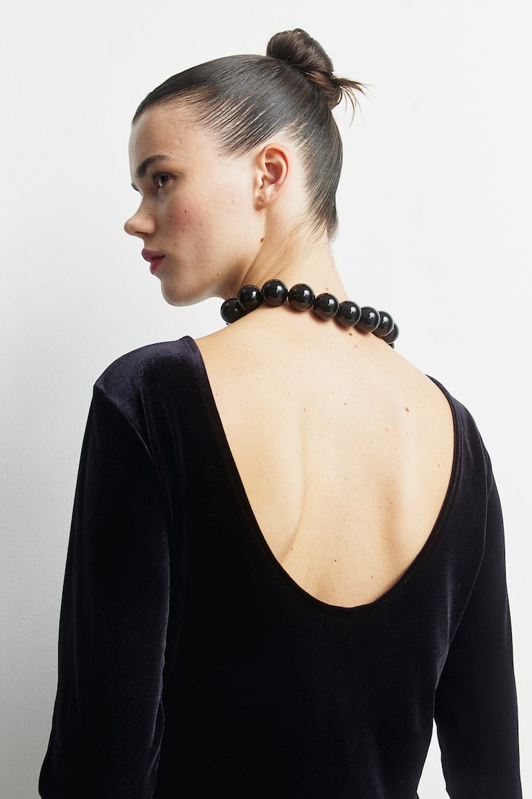 H&M MAMA Vestido De Velour Con Espalda Escotada - Azul Marino - MUJER