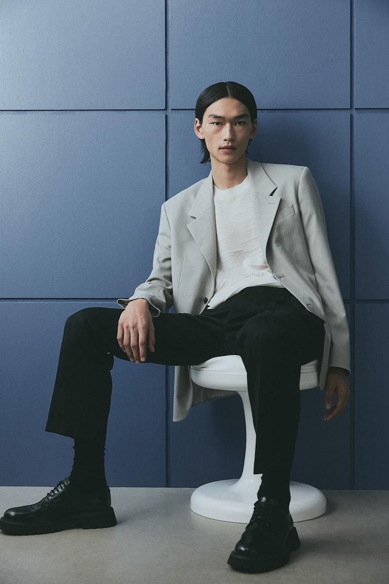 H&M Pantalón Con Raya Regular Fit - Gris Claro - HOMBRE