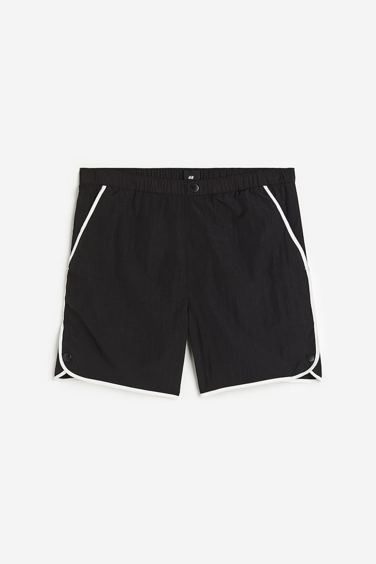 H&M Pantalón corto de nailon Regular Fit - Negro - HOMBRE