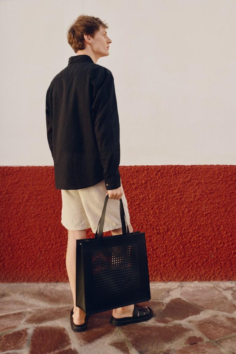 H&M Pantalón Corto En Mezcla De Lino Regular Fit - Negro - HOMBRE