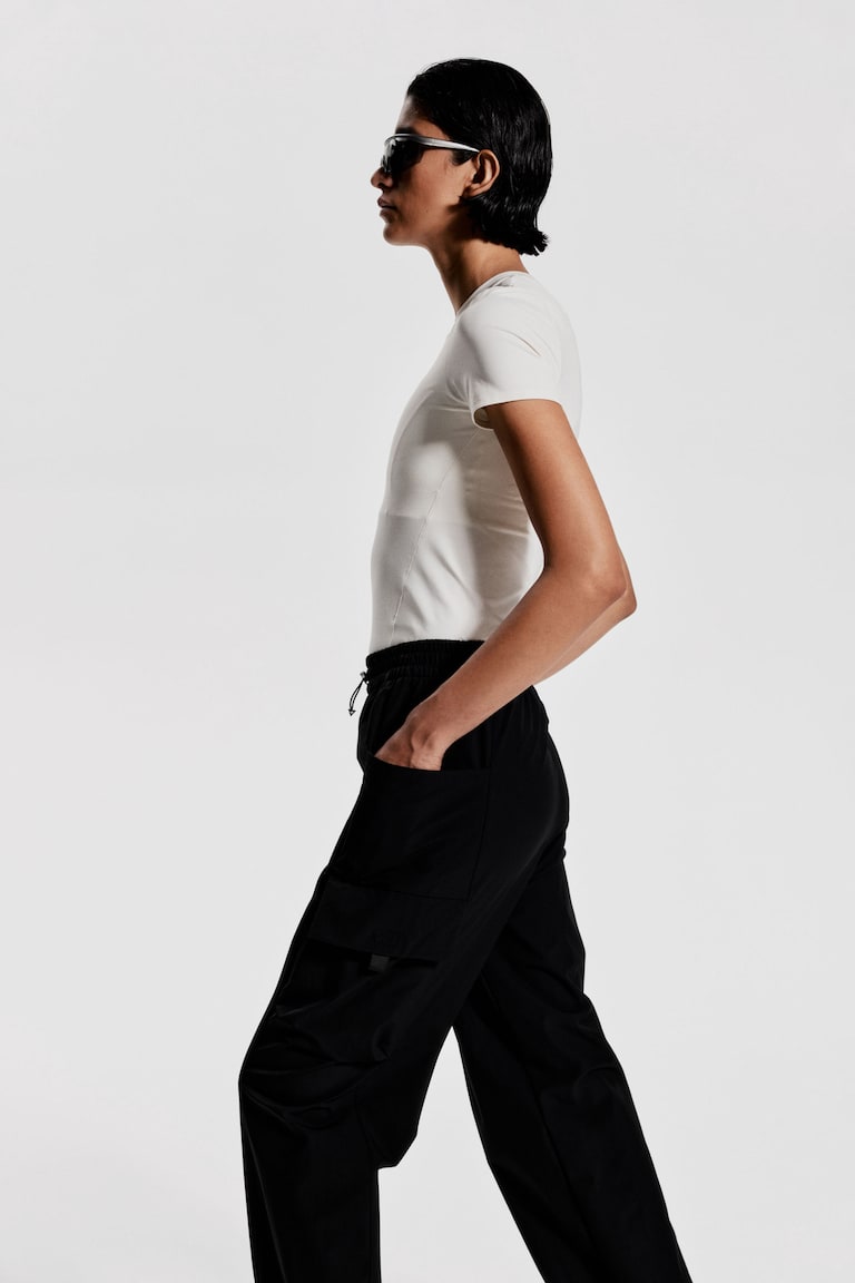 H&M Pantalón De Senderismo Repelente Al Agua - Beige Grisáceo - MUJER