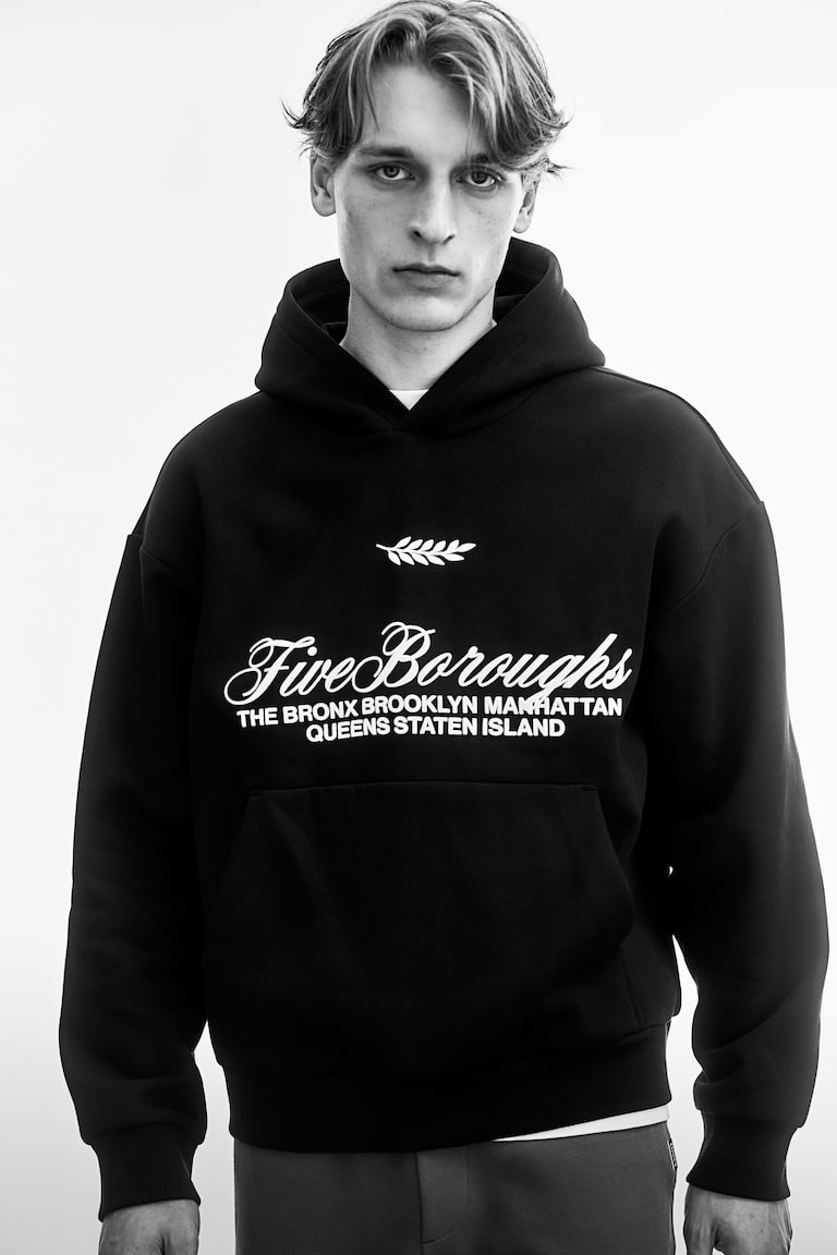 H&M Sudadera estampada con capucha Loose Fit - Crema - HOMBRE