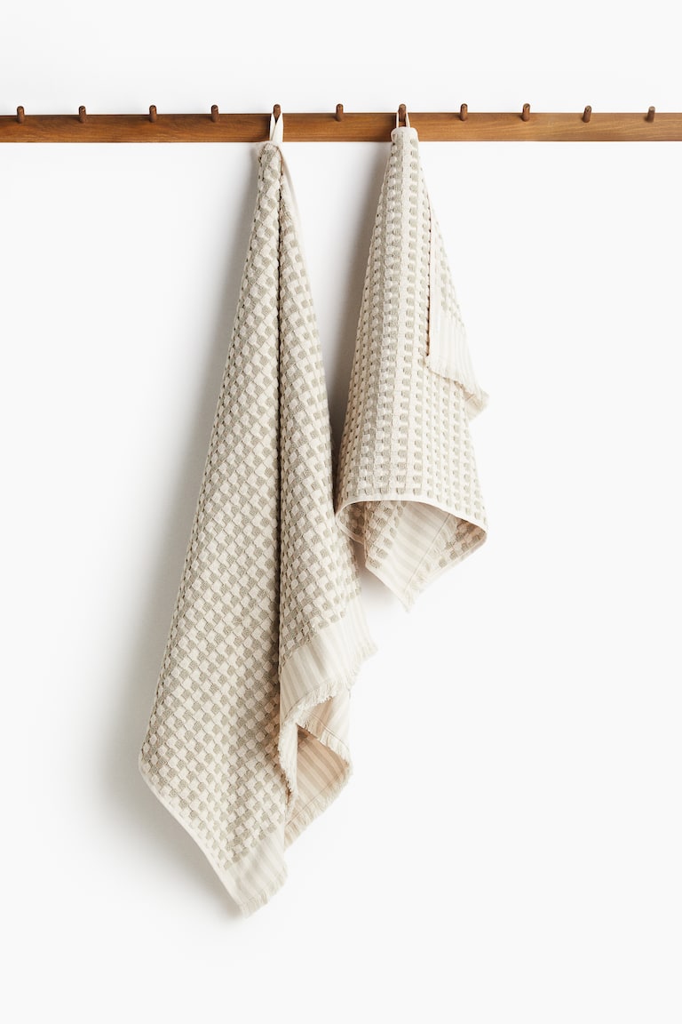 H&M Toalla De Mano Estampada En Algodón Rizado - Verde/Lunares - HOME