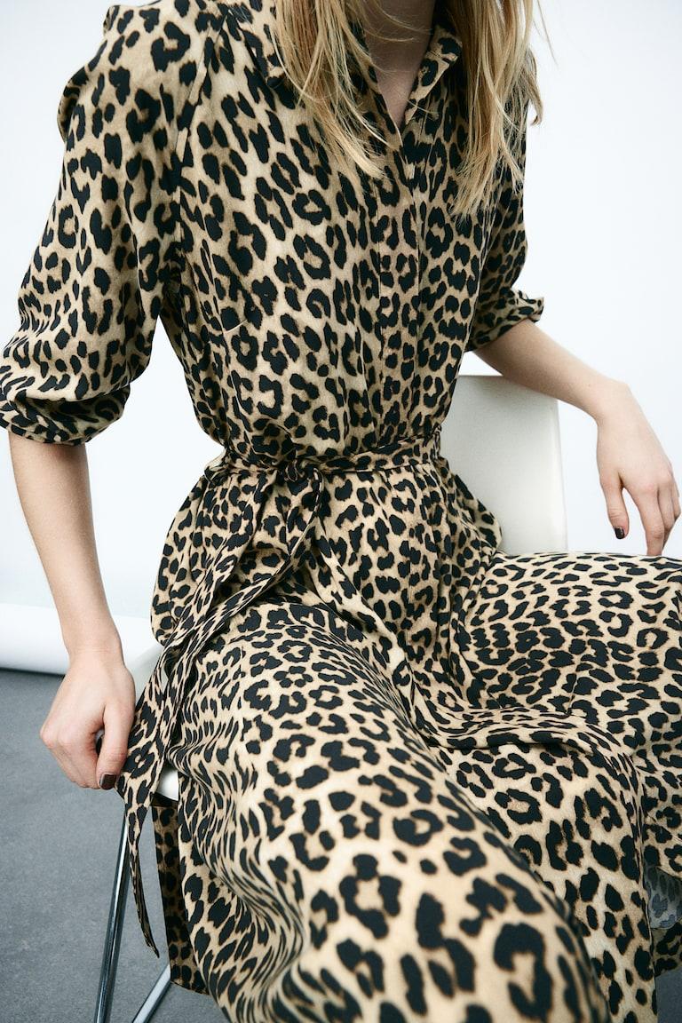 H&M Vestido camisero de viscosa con cinturón de anudar - Negro - MUJER